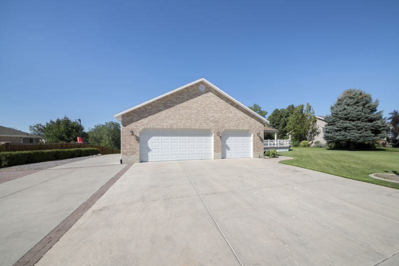 Garage Installation in Houston, TX